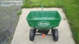 Scotts 20&rdquo Tow-along Fertilizer Spreader