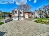 Large 4 bedroom house near schools for rent in Gatineau