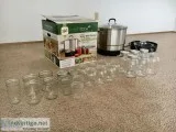 Freshtech Water Bath Canner and MultiCooker plus 23 Mason Jars