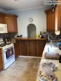ID (ORE) Charming Spacious Cape House on a Beautiful Block in No