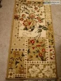FLORAL rug runner 2 7&quot X 8 . NEW.  ONLY 60.