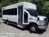 2013 Ford E450 Non-CDL Wheelchair Bus (A5100)