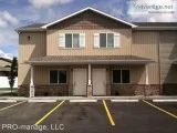 New town homes conveniently located off of Woodruff Ave.