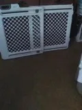 BABY OR PET GATE 20
