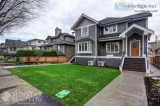 Kitsilano 2262sf 3 Bed 3.5 Bath Modern 3 Level Duplex