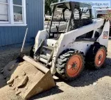 2005 BOBCAT S220 SKIDSTEER LOADER 96702214