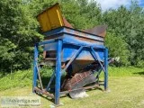 Feed HopperConveyor