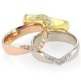 Discover Our Range Of Shaped-To-Fit Women&rsquos Weddings Bands