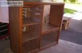 VINTAGE DISPLAY CENTER