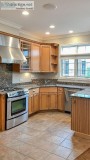 TriLevel Exec Townhome For Rent-Naperville