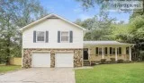 155 Huntington Ct Fayetteville GA 30214