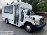 2009 Ford E350 Champion Crusader Non-CDL Shuttle Bus (A5129)