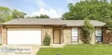 6412 Sandhurst Ln E North Richland Hills TX 76182
