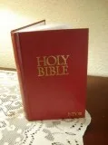 HOLY BIBLE New International Version. Textbook Edition by Biblic