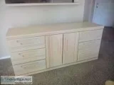 2 dressers