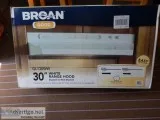 HOOD FAN AND LIGHT USED 1 WEEK FREE DELIVERY WITHIN 20 MILES