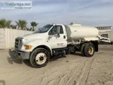 2013 FORD F750 2000 GALLON BOBTAIL WATER TRUCK