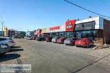 Commercial spaces for rent 1000 to 4981 sqft in Valleyfield