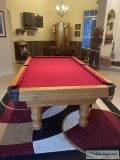 8&rsquo Pool Table