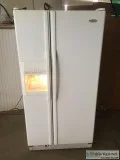 Refrigerator-ice and water-23 cubic foot