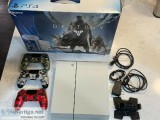 Sony PlayStation 4 500GB Glacier White Console - Destiny Bundle 