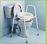 Safe and Comfortable Raised Toilet Seat Available At Aids 4 Mobi