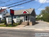 Very nice commercial building for sale St-Alexis-des-Monts
