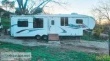 2011 keystone avalanche RV fifth wheel 38ft long 330 RE