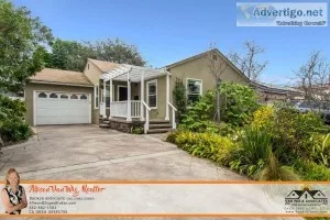 JUST LISTED Lakewood Park Home Situated On A Beautiful Pine Tree