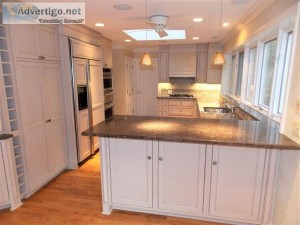 Beautiful Custom Kitchen With Granite Counters And All Appliance