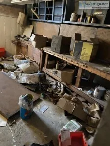 Junk removal Trash Out demolition special cleanup
