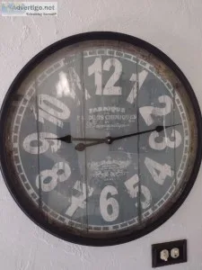 Rustic Vintage Style Round Wall Clock