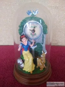 Snow White anniversary clock