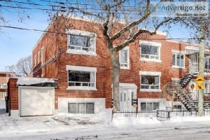 Meticulously maintained 5plex 5 vacant apartments OPPORTUNITY 