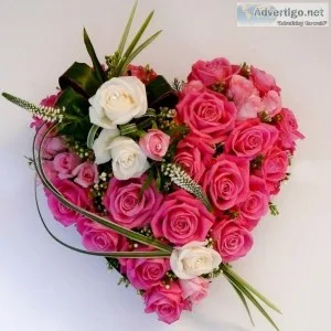 Heart shape Bouquet Pink Roses