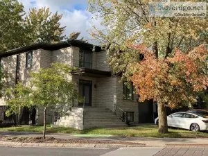 Luxueuse maison moderne de 7 chambres &agrave Brossard