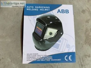(4) UNUSED AUTO DARKENING WELDING HELMET