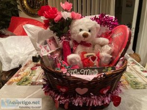 NEW SWEETHEART BEAR BASKET WITH GOODIES