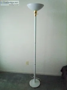 Stand up Lamp Very Elegant Brand New Only 17 Cash Calls And Loca