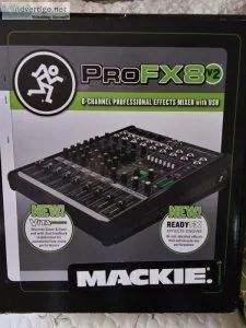 8-channel ProFX Mini Mackie