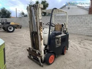CATERPILLAR TC30 FORKLIFT 528102221