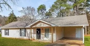 207 E Wade St Oxford GA 30054