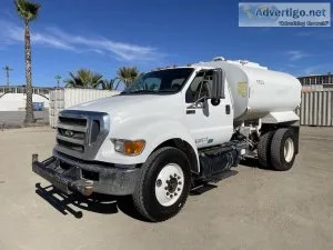 2013 FORD F750 2000 GALLON BOBTAIL WATER TRUCK 152308221