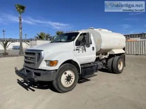 2013 FORD F750 2000 GALLON BOBTAIL WATER TRUCK 135801221