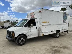 2000 GMC 3500 VAN TRUCK  136101221