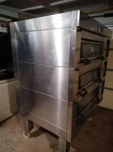 Doyon Commercial Triple Deck PizzaBaking Oven