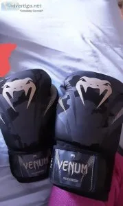 Men s boxing gloves