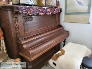 Vintage Piano
