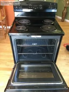 GE Electric Stove