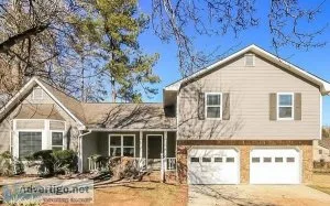 620 Pennylake Ln Stone Mountain GA 30087